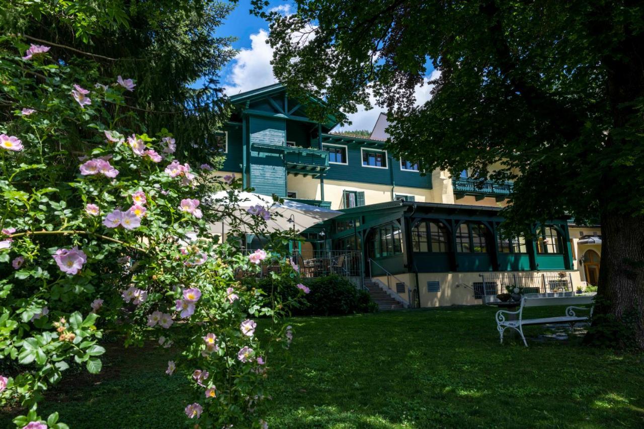Landhotel Pacher Оберфеллах Екстер'єр фото